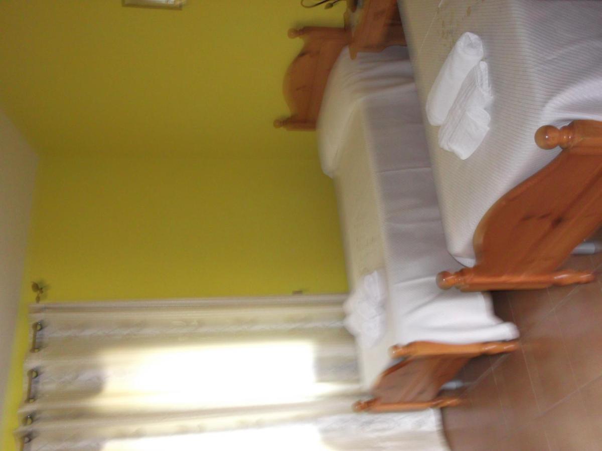 Hotel Il Nido Dell'Aquila Villanova Strisaili Luaran gambar