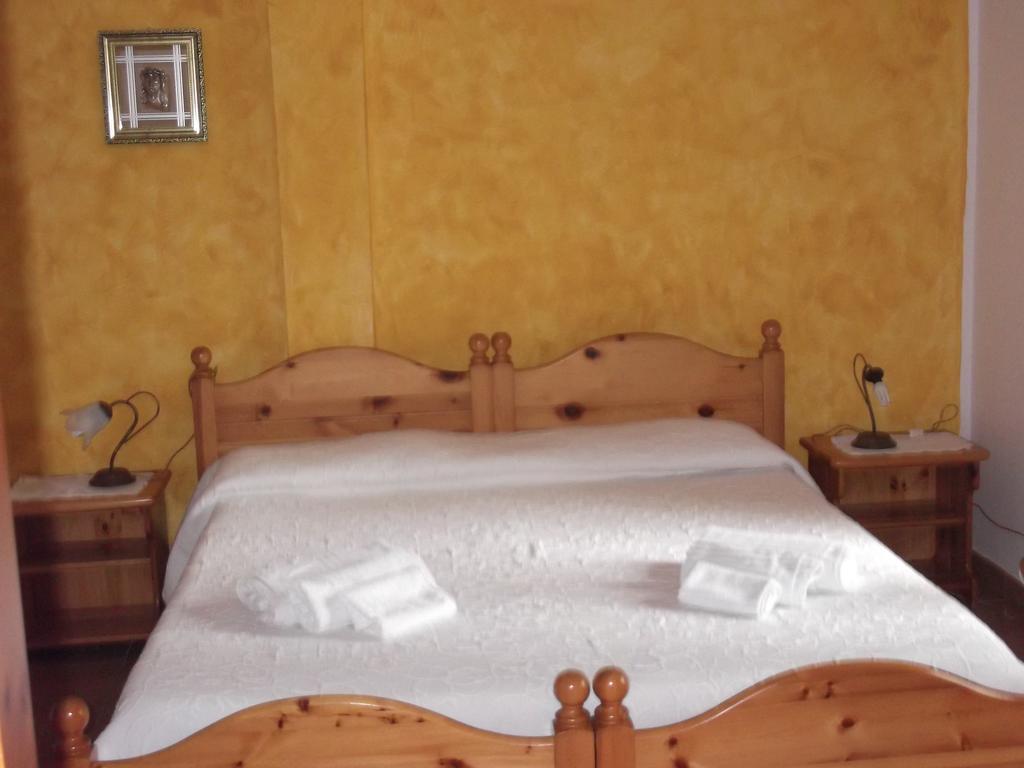 Hotel Il Nido Dell'Aquila Villanova Strisaili Luaran gambar