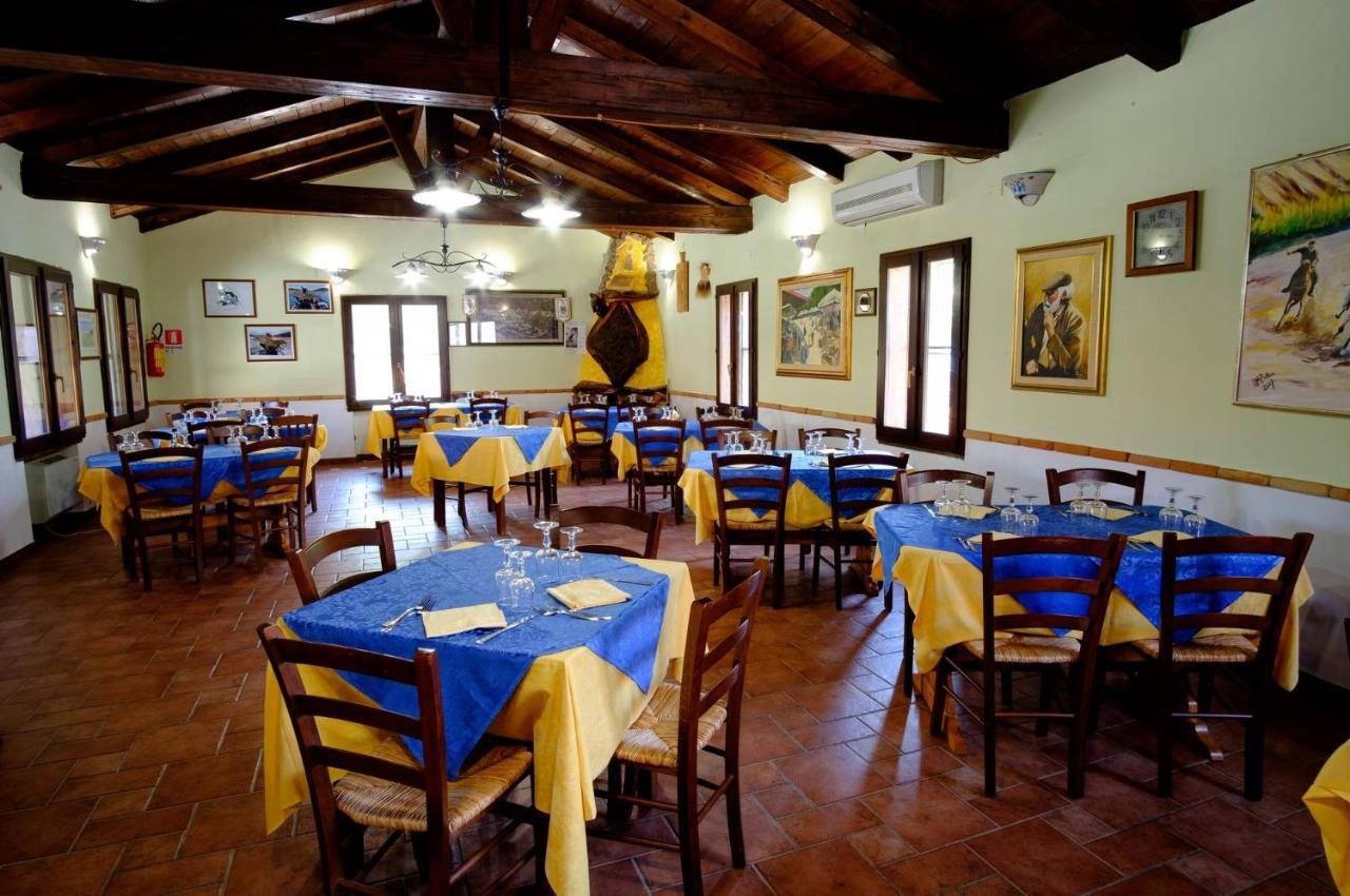 Hotel Il Nido Dell'Aquila Villanova Strisaili Luaran gambar