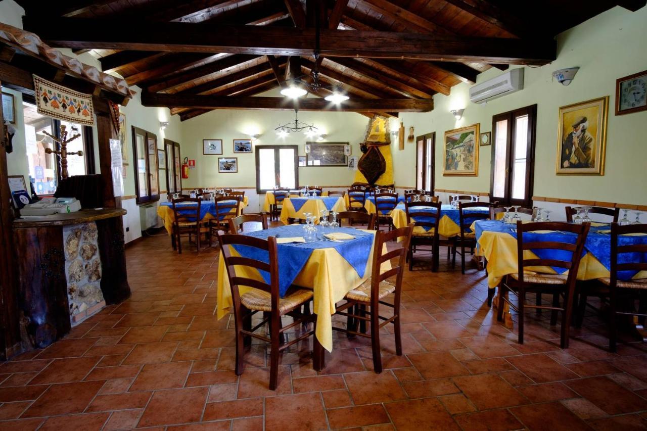 Hotel Il Nido Dell'Aquila Villanova Strisaili Luaran gambar