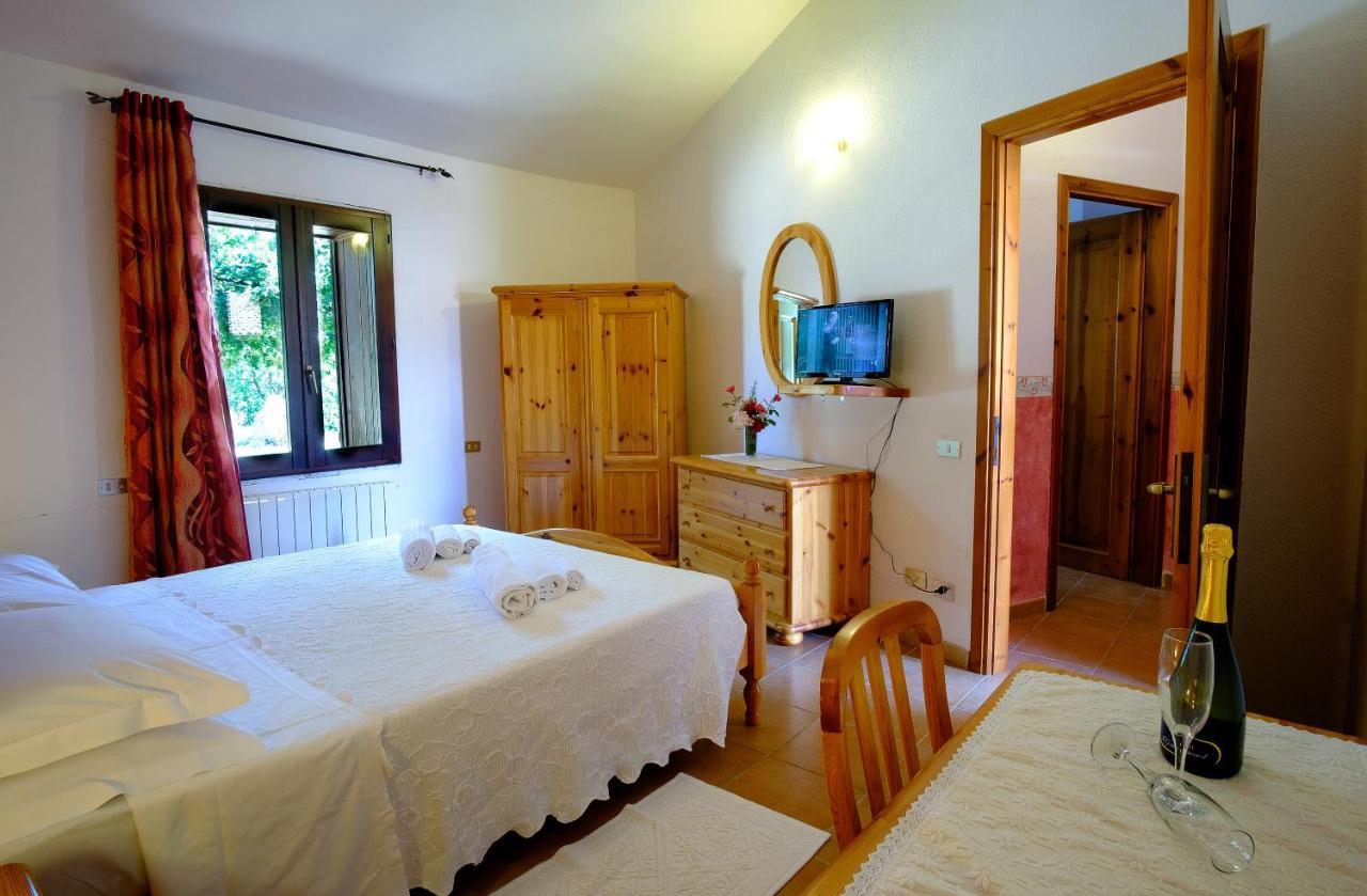 Hotel Il Nido Dell'Aquila Villanova Strisaili Luaran gambar
